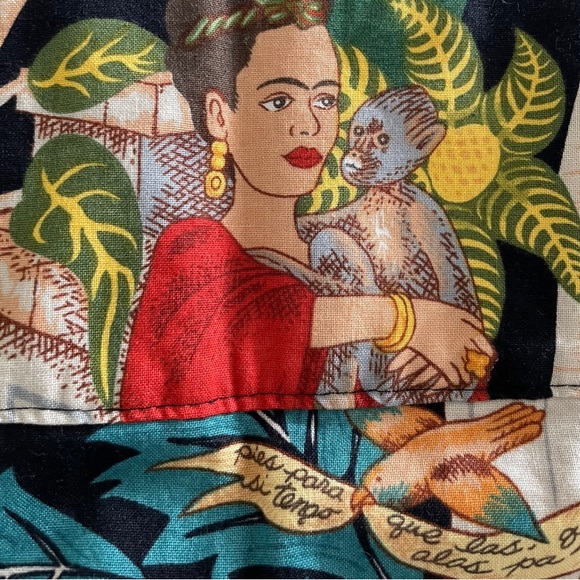 Artsy Frida Khalo Print A-Line Mini Skirt - Picture 4 of 6